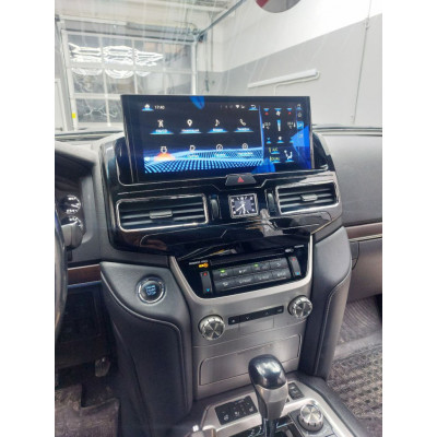Штатная магнитола Radiola RDL-LC200 High Toyota Land Cruiser 200 (2015+)  (Наличие СПБ)